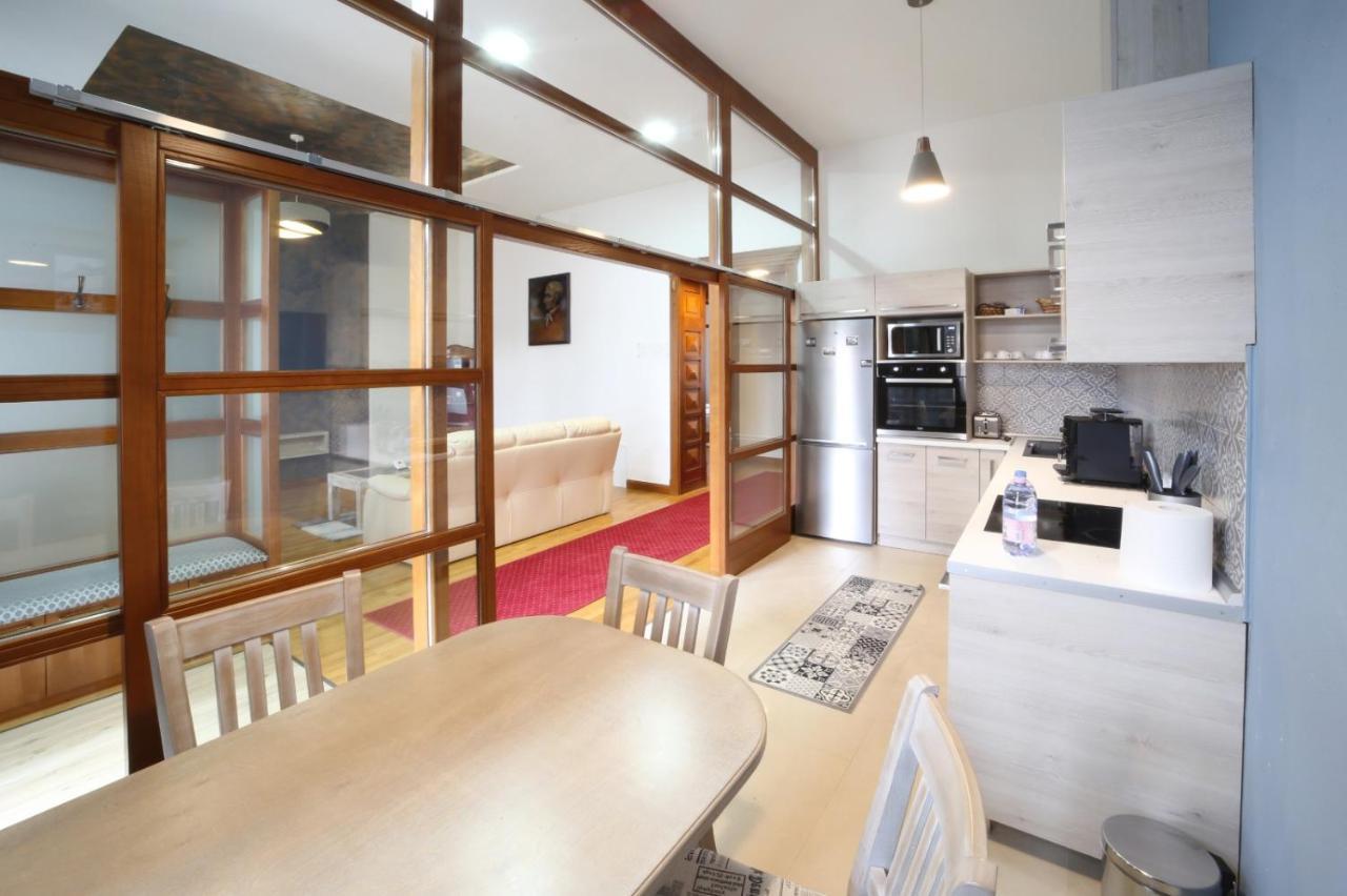 Virag Apartman Luxury Odorheiu Secuiesc Zewnętrze zdjęcie